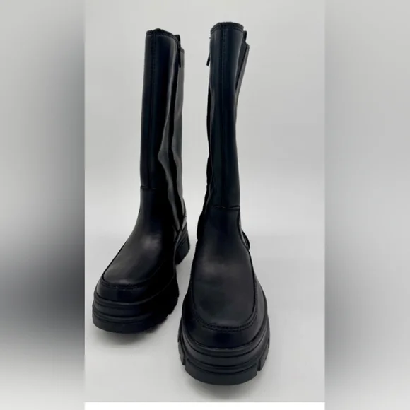 UGG Black Leather Ashton High Chelsea Winter Boots Size 7 - Picture 2 of 8